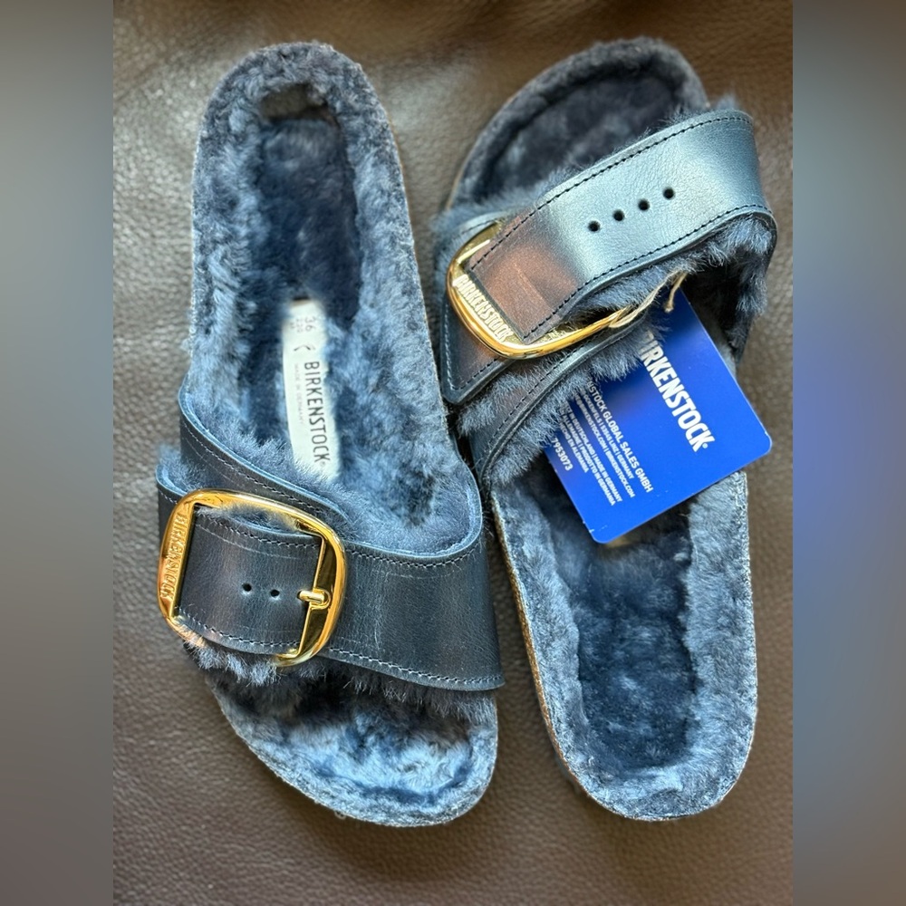 Madrid Big Buckle Shearling Lined Sandals - EU36; 5US - NWT